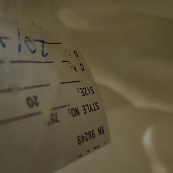 Elegant White Draped Women's Dress - Picture 6 of 7